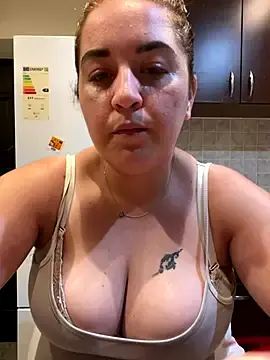 Stripchat Nude Webcam of yzabell18