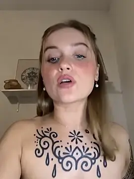Stripchat Watch Live Sex Cams of Goldloeckchen159