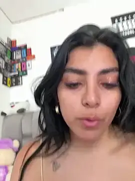 Stripchat Live Sex of MartinaSooler