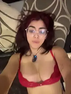 Stripchat Live Sex Cam of MartinaSooler