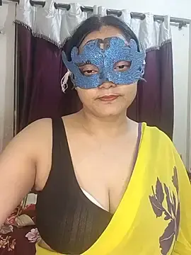 Stripchat Watch Live Sex Cams of MEERAcle