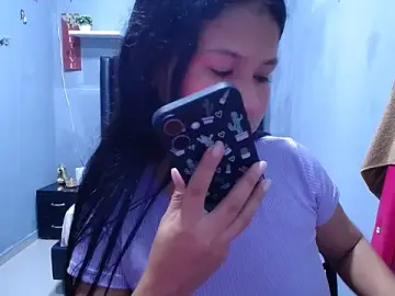 Stripchat Live Sex Cam of Letty_Plugxo