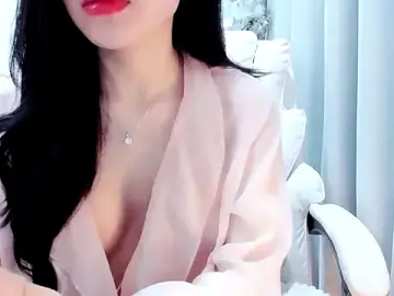 Stripchat Live Sex Cam of Lita-Julia