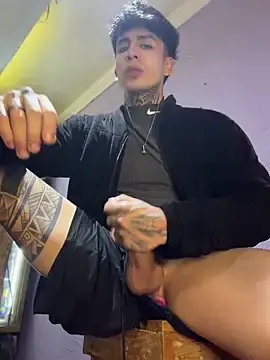 Stripchat Adult Webcams of _Tomy08calderon