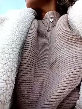 Stripchat Nude Webcam of BiiancaEstradaa