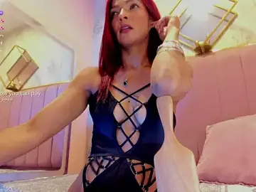 Stripchat Sex Cam of HannaPetit