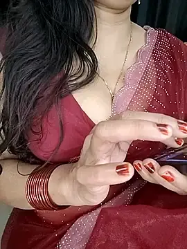 Stripchat Adult Webcams of kaamuk_shweta