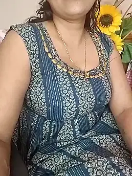 Stripchat Adult Video Chat of kaamuk_shweta
