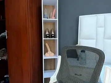 Tatoo milf cams