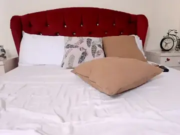 Stripchat Free Porn Cam of RoxyBestAsss