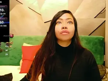 Stripchat Free Porn Cam of ElyaQuinn