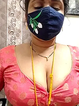 Stripchat Free Porn Cam of gaurika18
