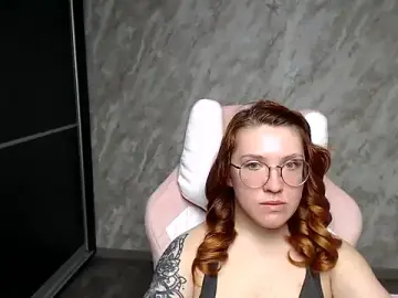 Stripchat Nude Webcam of Reginasmilee