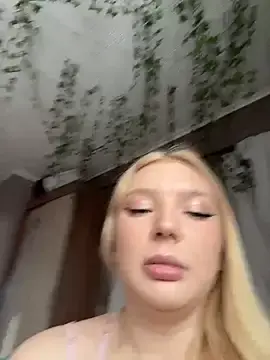 Stripchat Live Sex Cam of AmmyHot