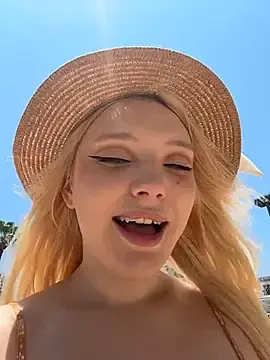 Stripchat Nude Webcam of AmmyHot