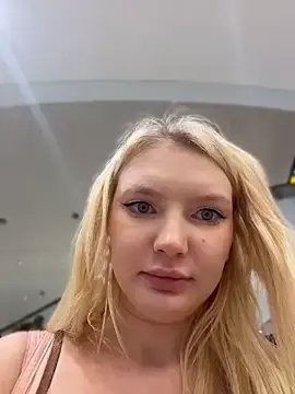 Stripchat Free Porn Cam of AmmyHot