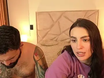 Stripchat Nude Webcam of teseo_and_afroditha_