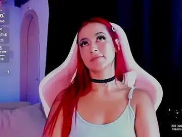 Stripchat Live Porn of Mia-Bloom