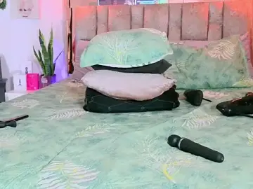 Stripchat Free Porn Cam of Dulce_Morrys