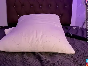 Stripchat Best live sex cam show of alysson_18