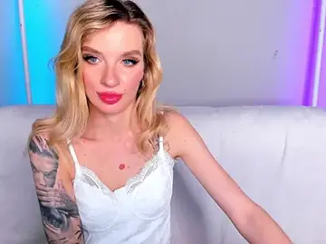 Stripchat Watch Live Sex Cams of AlinaLovelyX