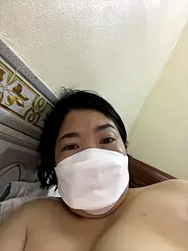 Stripchat Free Live Porn of Hachi_Sweetbabie_