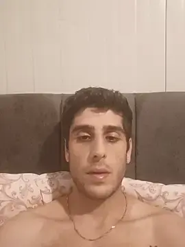 Stripchat Watch Live Sex Cams of arenn1997