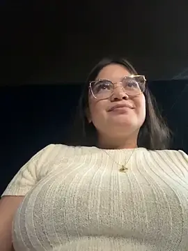 Stripchat Live Sex Cam of CamilaSofiia