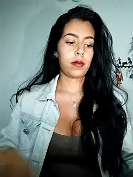 Stripchat Live Sex Cam of Luianna