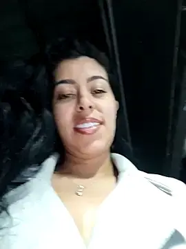 Stripchat Watch Live Sex Cams of Luianna