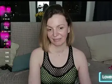 Stripchat Adult Webcam of kiramarta