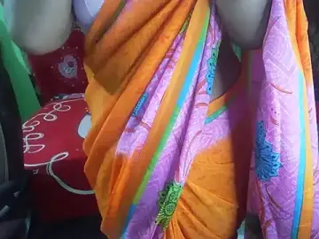Stripchat Sex Cam of BengaliQueenStar