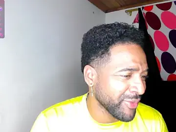 Stripchat Free Porn Cam of bbcblackhot34