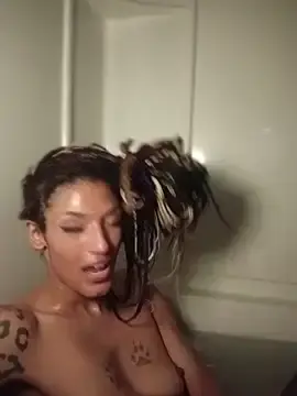 Stripchat Best Webcam of farahmoans4u