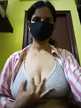 Stripchat Live Sex of Hotqueen444