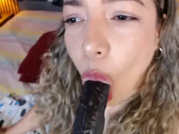 Stripchat Live Porn of marie_hss