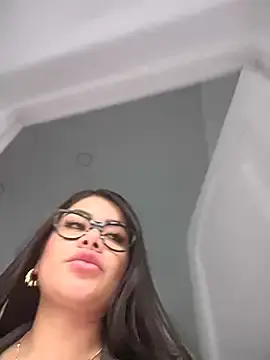 Stripchat Adult Video Chat of Insane_Issa