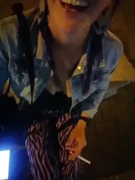 Stripchat Live Sex Cam of sophie_banger