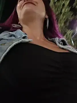 Stripchat Adult Webcam of sophie_banger