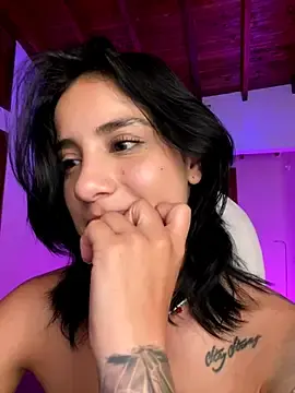 Stripchat Free Live Porn of Ale_Lewis