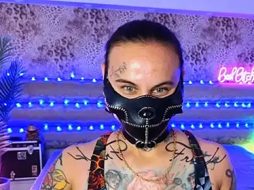 Stripchat Free Porn Cam of Cool_Freak_
