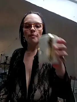 Stripchat Sex Cam of Jujuiicy