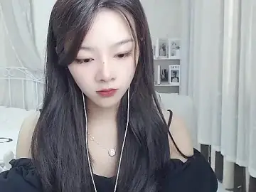 Stripchat Watch Live Sex Cams of Romy-sweet