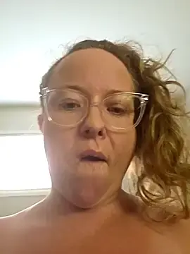 Stripchat Adult Webcam of julimonroe