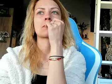 Stripchat Watch Live Sex Cams of karo123421