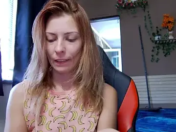 Stripchat Adult Webcams of karo123421