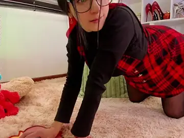 Stripchat Best Webcam of kariina__22