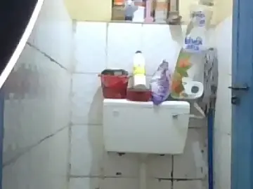 Stripchat Live Sex Cam of Bootiq