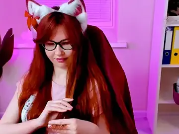 Stripchat Best live sex cam show of CarolGiggly