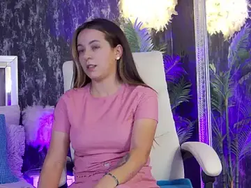 Stripchat Nude Webcam of PlayfulElla